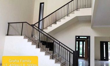 Rumah Mewah Siap Huni Graha Family Surabaya Barat