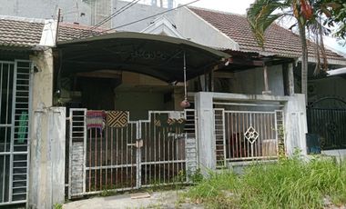 Rumah dijual di Waru, Sidoarjo