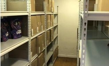 Casa en Venta en a media cuadra de Calle Valparaiso