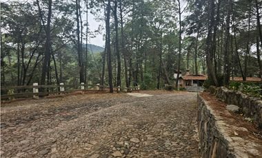 Bonita cabaña en zona  de bosque de mazamitla jalisco