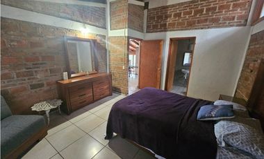 Bonita cabaña en zona  de bosque de mazamitla jalisco