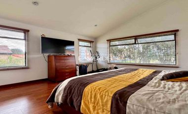 Espectacular casa en venta ubicada en Conjunto Residencial en Cajicá