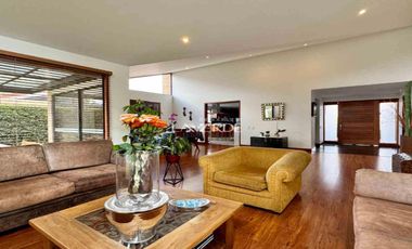 Espectacular casa en venta ubicada en Conjunto Residencial en Cajicá