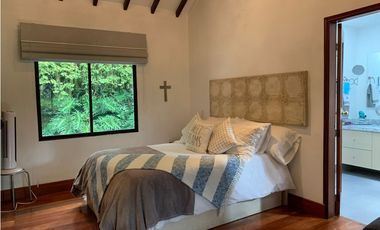 Venta Casa campestre Loma El Esmeraldal, Envigado