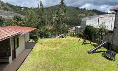 CASA EN VENTA CON AREA VERDE, QUINTA CHICA