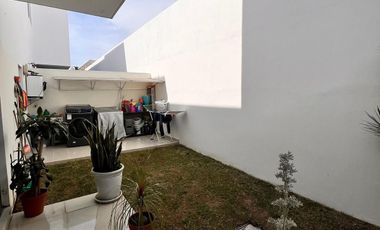 Casa en Renta en Solares, Coto Fonteé – Zapopan (Con Alberca)