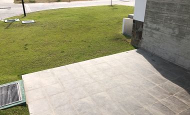 Casa en Renta en Solares, Coto Fonteé – Zapopan (Con Alberca)