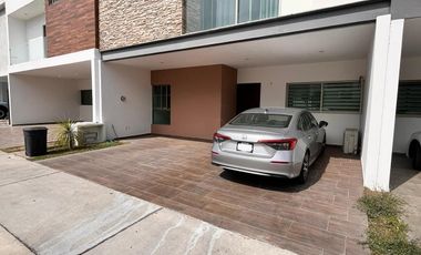Casa en Renta en Solares, Coto Fonteé – Zapopan (Con Alberca)