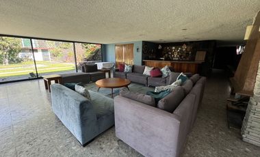 Vendo Casa  con uso de suelo de 3 casas