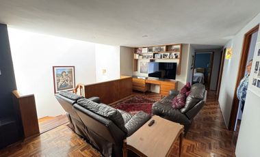 Vendo Casa  con uso de suelo de 3 casas