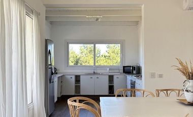 Venta en Barrio Ecuestre de Costa Esmeralda - cul de sac y en altura - pileta con borde infinito