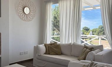 Venta en Barrio Ecuestre de Costa Esmeralda - cul de sac y en altura - pileta con borde infinito