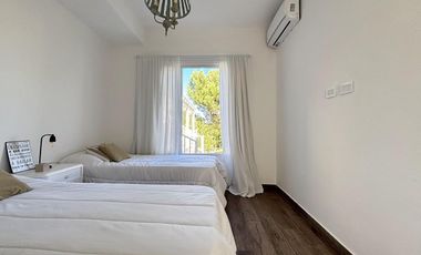 Venta en Barrio Ecuestre de Costa Esmeralda - cul de sac y en altura - pileta con borde infinito