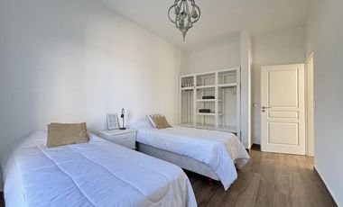 Venta en Barrio Ecuestre de Costa Esmeralda - cul de sac y en altura - pileta con borde infinito