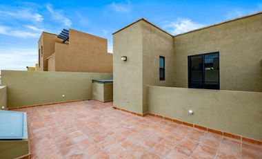Casa en Venta en San Miguel de Allende con Patio, Terraza, Casa Club y Seguridad