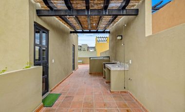 Casa en Venta en San Miguel de Allende con Patio, Terraza, Casa Club y Seguridad