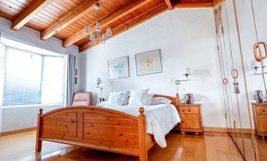 COL. LA MAGDALENA, CASA EN C.H. CON JARDÍN EXTERIOR E INTERIOR