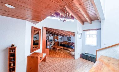 COL. LA MAGDALENA, CASA EN C.H. CON JARDÍN EXTERIOR E INTERIOR