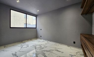 Propiedad de lujo en Chapalita