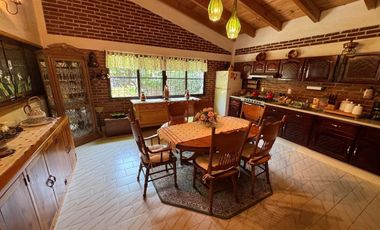 Excelente casa de descanso en muy buena zona de Malinalco