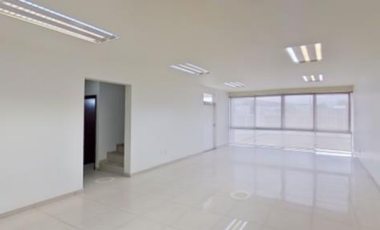 Nave Industrial de 4,662 m2 en Renta Ubicada en Periférico Sur, La Llave, Tlaq.