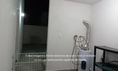 Casa en Renta Semi Amueblada en Arezzo Residencial