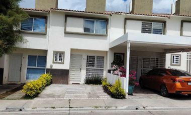 Casa en RENTA ubicada en Cañadas Tres Marías