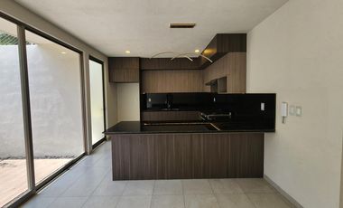 Casa en Venta en Altozano Fraccionamiento privado