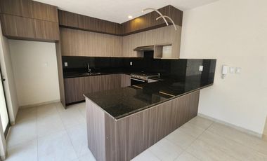 Casa en Venta en Altozano Fraccionamiento privado