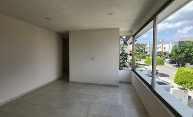Casa en Venta en Altozano Fraccionamiento privado