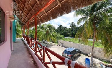 COMPLEJO EN VENTA UBICADO EN LA COSTA YUCATECA EN SAN CRISANTO, A UNOS PASOS DE LA PLAYA