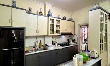 Rumah dan Kost Eksklusif 10 kamar delat UGM