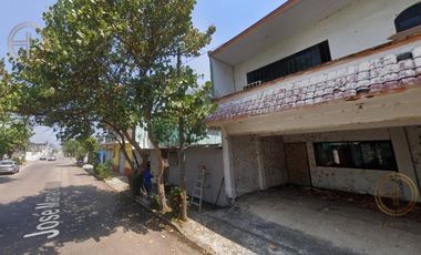 Casa en  Venta a 3 min de Playa Coatzacoalcos, Veracruz.