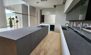 Casa en Venta en Club de Golf Tres Marías de Primer Nivel