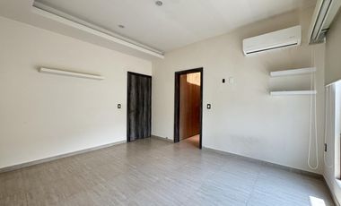 CASA CON 4 HABITACIONES EN RENTA EN PALMAS