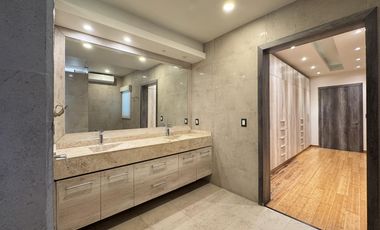 CASA CON 4 HABITACIONES EN RENTA EN PALMAS