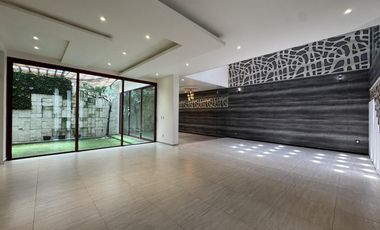 CASA CON 4 HABITACIONES EN RENTA EN PALMAS