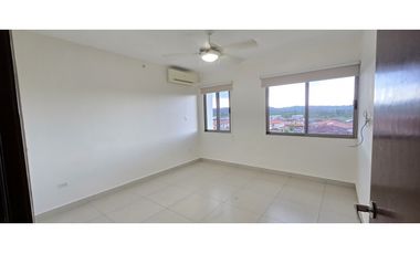 Apartamento con hermosa Vista - Woodlands, Panamá Pacífico