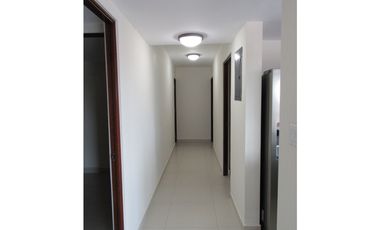Apartamento con hermosa Vista - Woodlands, Panamá Pacífico