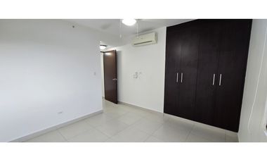 Apartamento con hermosa Vista - Woodlands, Panamá Pacífico