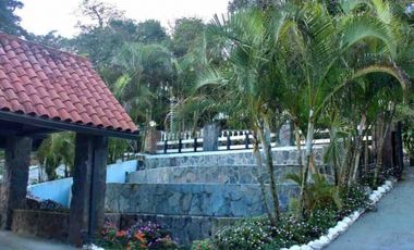 VENTA CASA EN ALTOS DEL MARIA CON PISCINA 6 RECAMARAS 1993M2