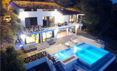 VENDO CABAÑA CON PISCINA EN LA MONTAÑA  ALTOS DEL MARIA