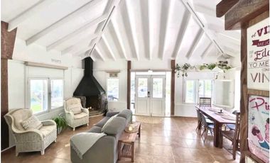 VENTA CASA DE CAMPO EN ALTOS DEL MARIA CV