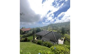 VENTA CASA DE CAMPO EN ALTOS DEL MARIA CV