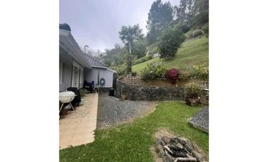 VENTA CASA DE CAMPO EN ALTOS DEL MARIA CV