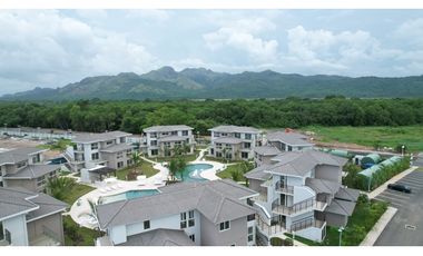 Venta de apartamento en PH Brisas del Mar, Playa Caracol - BONO