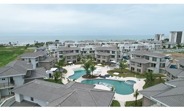 Venta de apartamento en PH Brisas del Mar, Playa Caracol - BONO