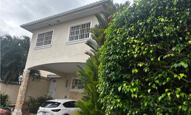 ALTOS DE PANAMA BOSQUE DE LAS CIBELES / 329M / DUPLEX CON TERRAZA JC