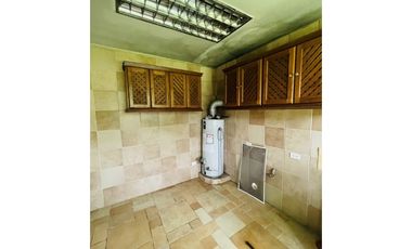 🌿 The Noble Refuge  / El Reugio Noble