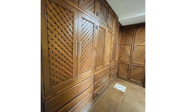 🌿 The Noble Refuge  / El Reugio Noble